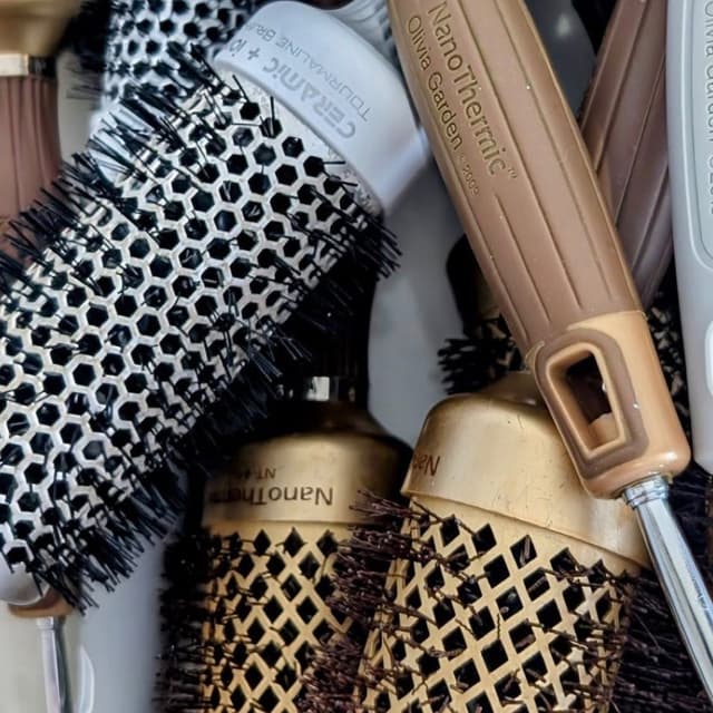 SILVER- blow out club at hairby.Nicole in Shenandoah, TX